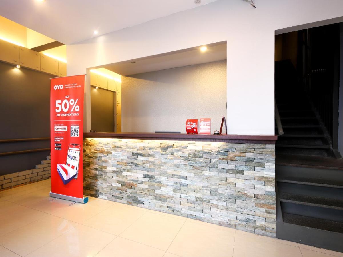 Super Oyo 910 Hills Residence Kuching Exterior photo